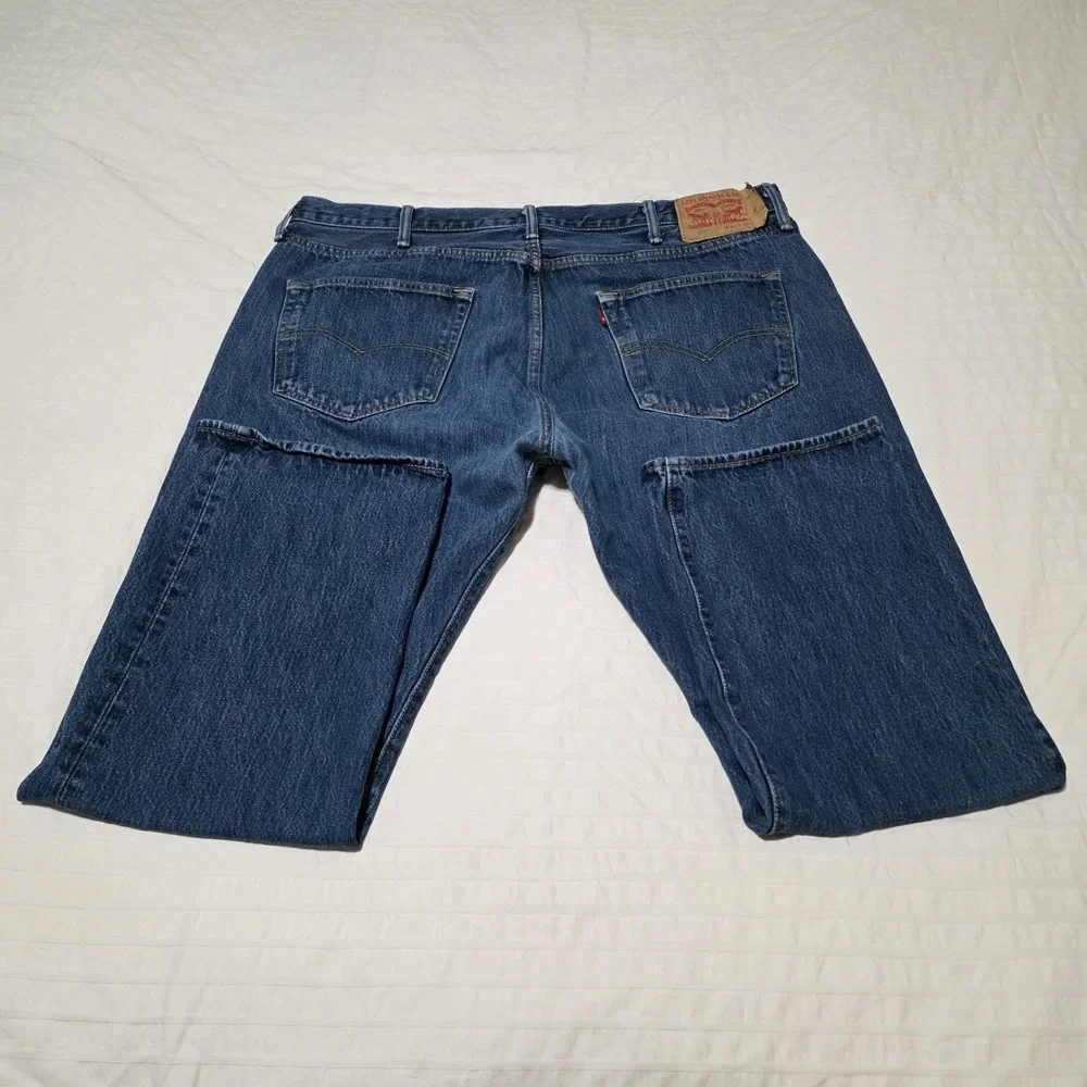 Levis 501 Jeans Mens 42x30 Blue Denim Button Fly Straight Leg Classic Fit Dark‎